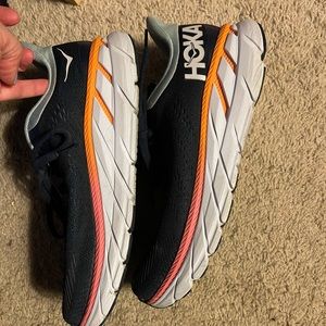 Hoka Bondi size 7